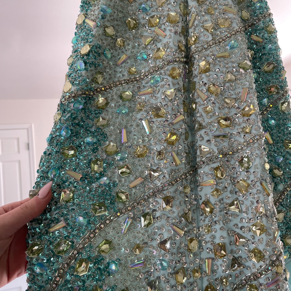 Prom Dress - Picture 5 of 7